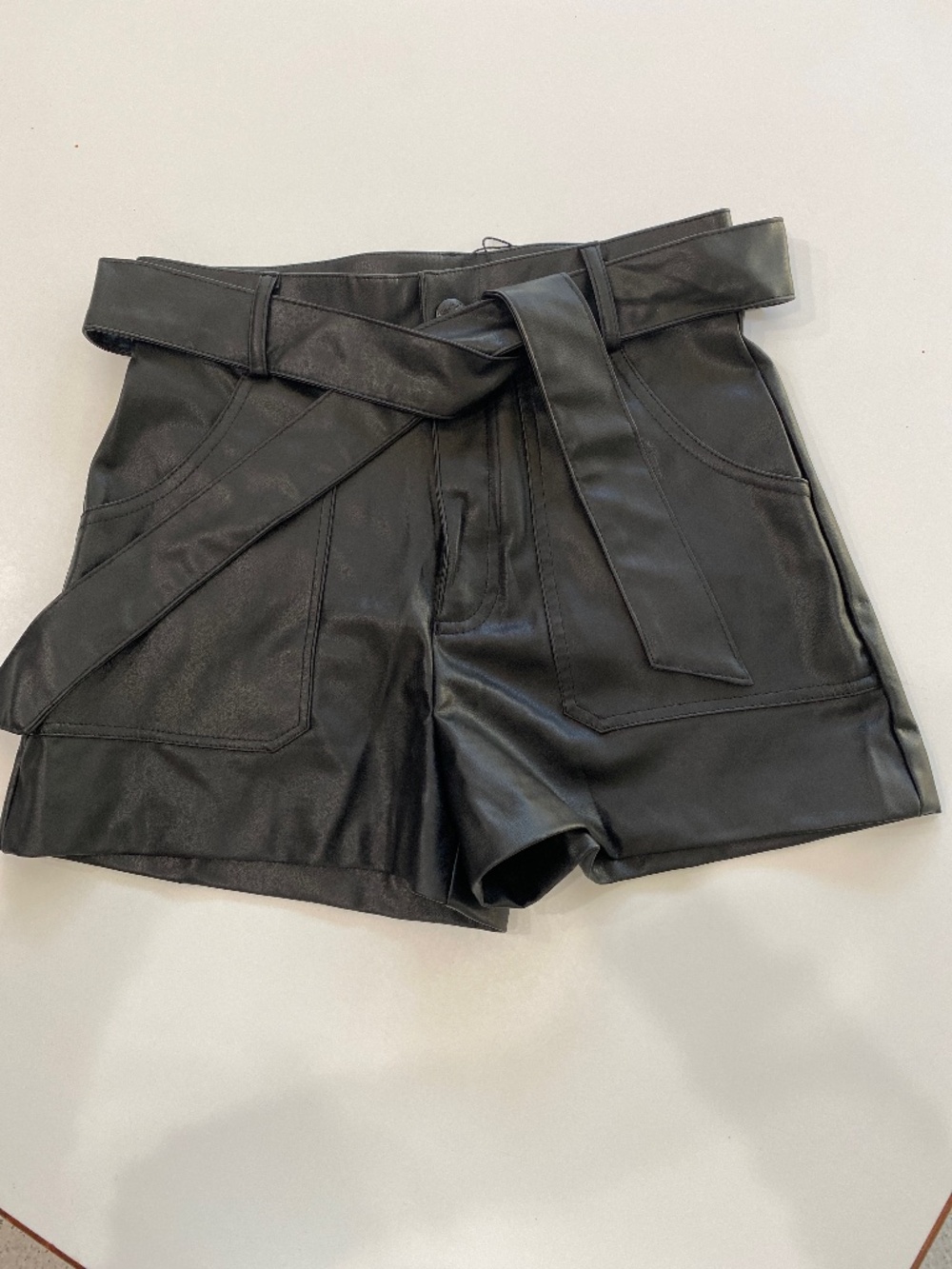 Zara SZ Small black faux leather belted shorts